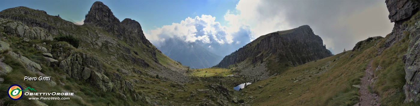 61 Scendo al Bivacco dei Tre Pizzi.jpg